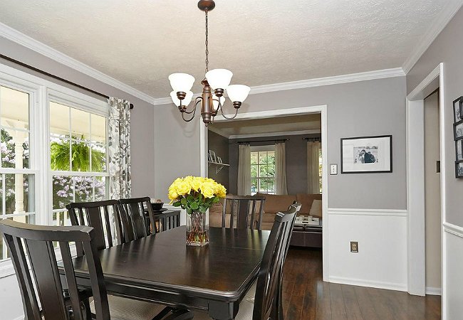 How to Texture a Ceiling - Dining Room
