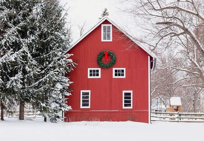 See How 20 Historic Homes Decorate for the Holidays