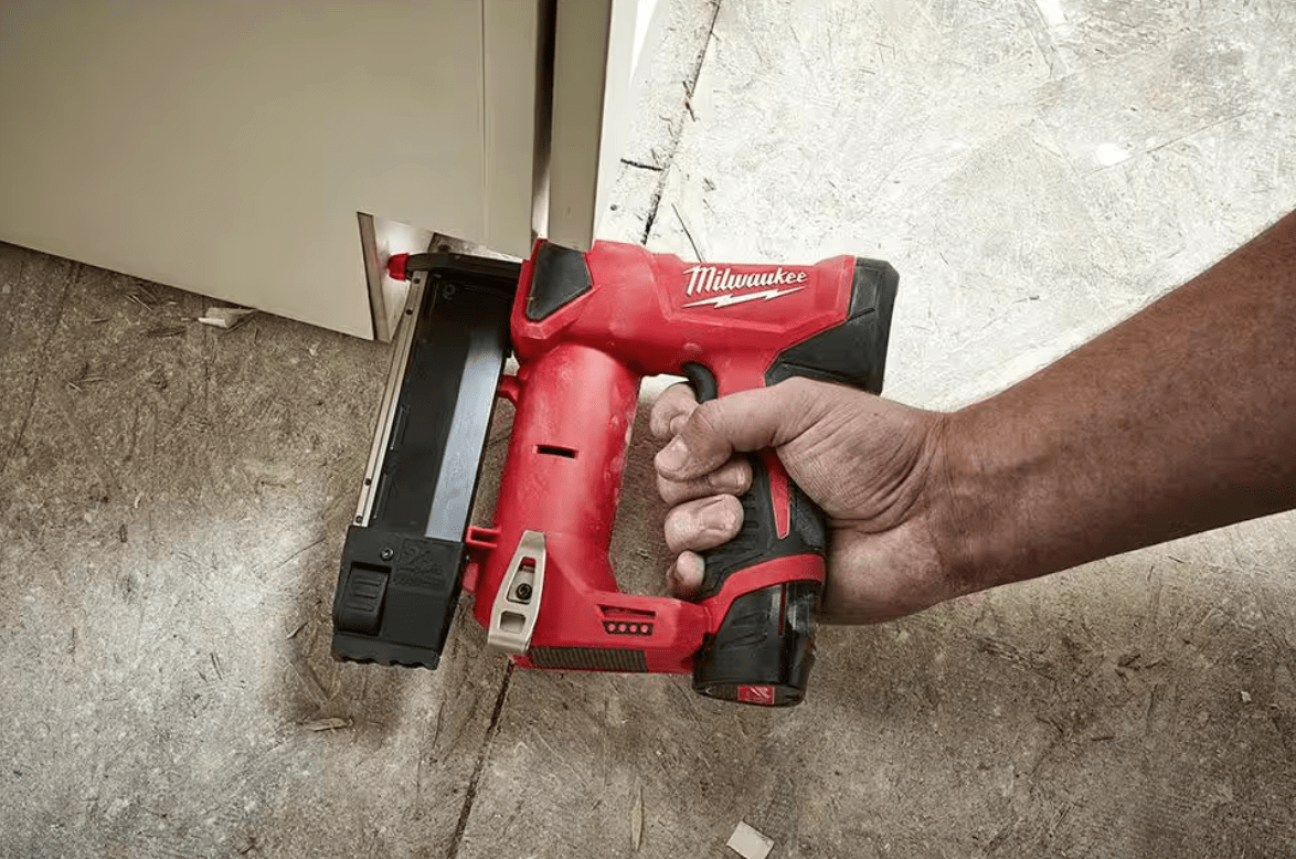 Milwaukee M12 Cordless Pin Nailer